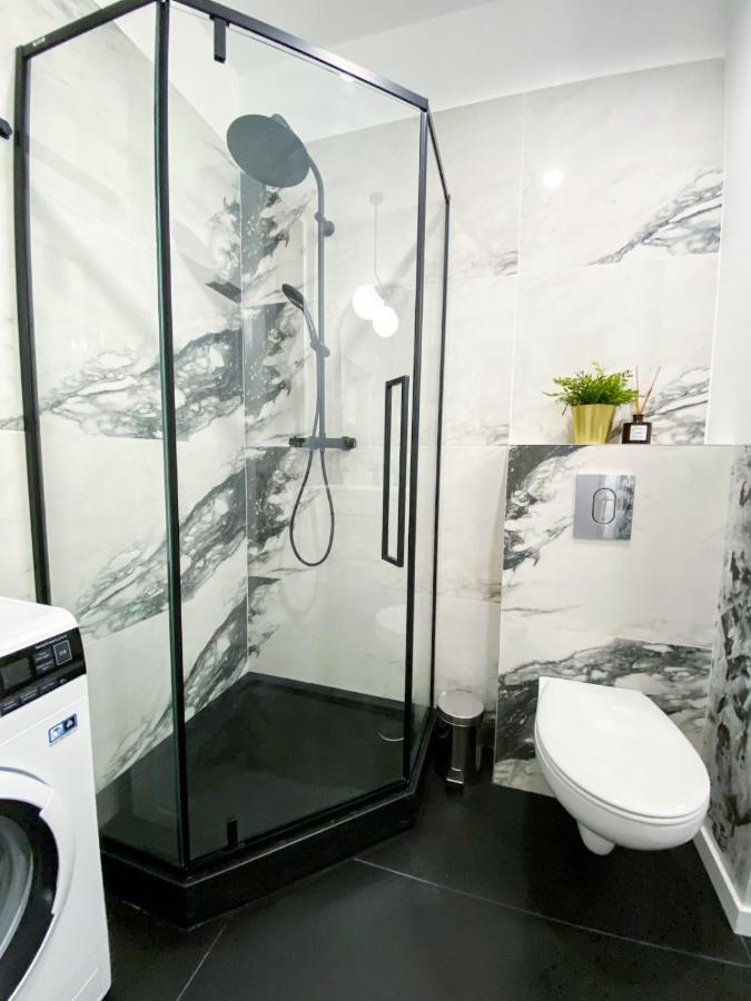 Apartament Family Zwierzyniecka Poznań Eksteriør billede