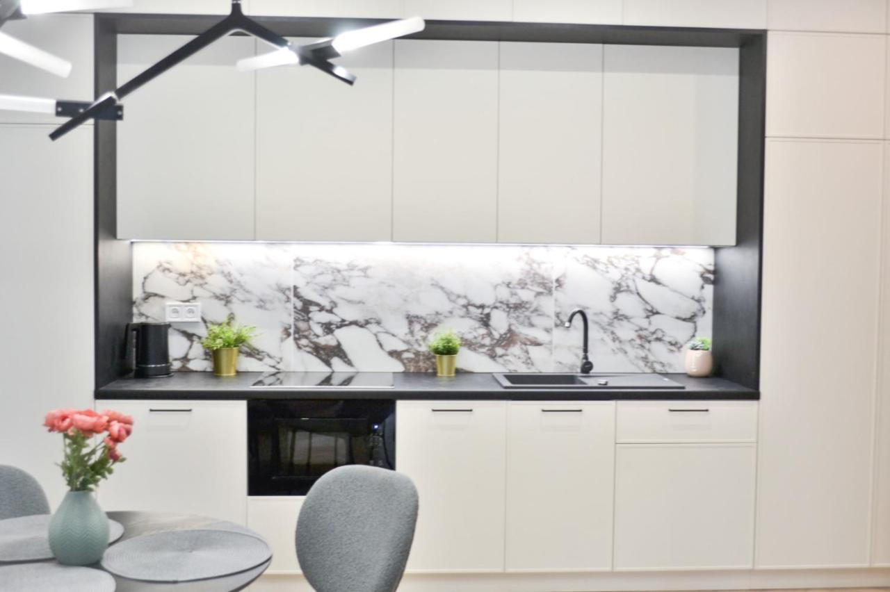 Apartament Family Zwierzyniecka Poznań Eksteriør billede