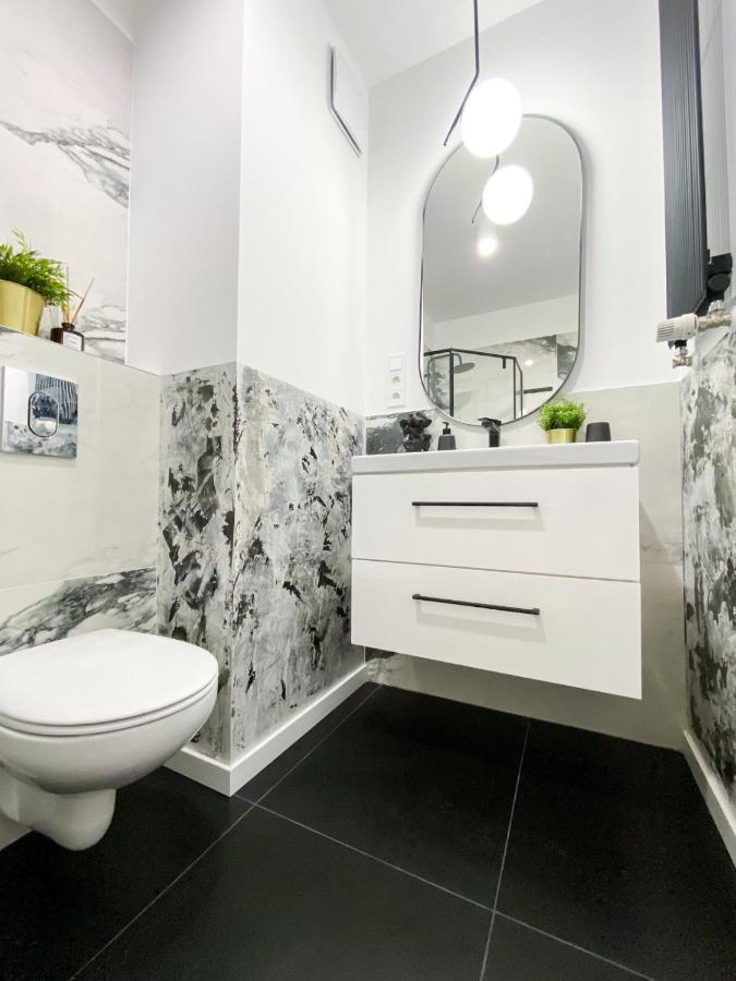 Apartament Family Zwierzyniecka Poznań Eksteriør billede